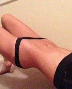 БЕЛОСНЕЖКА, 36